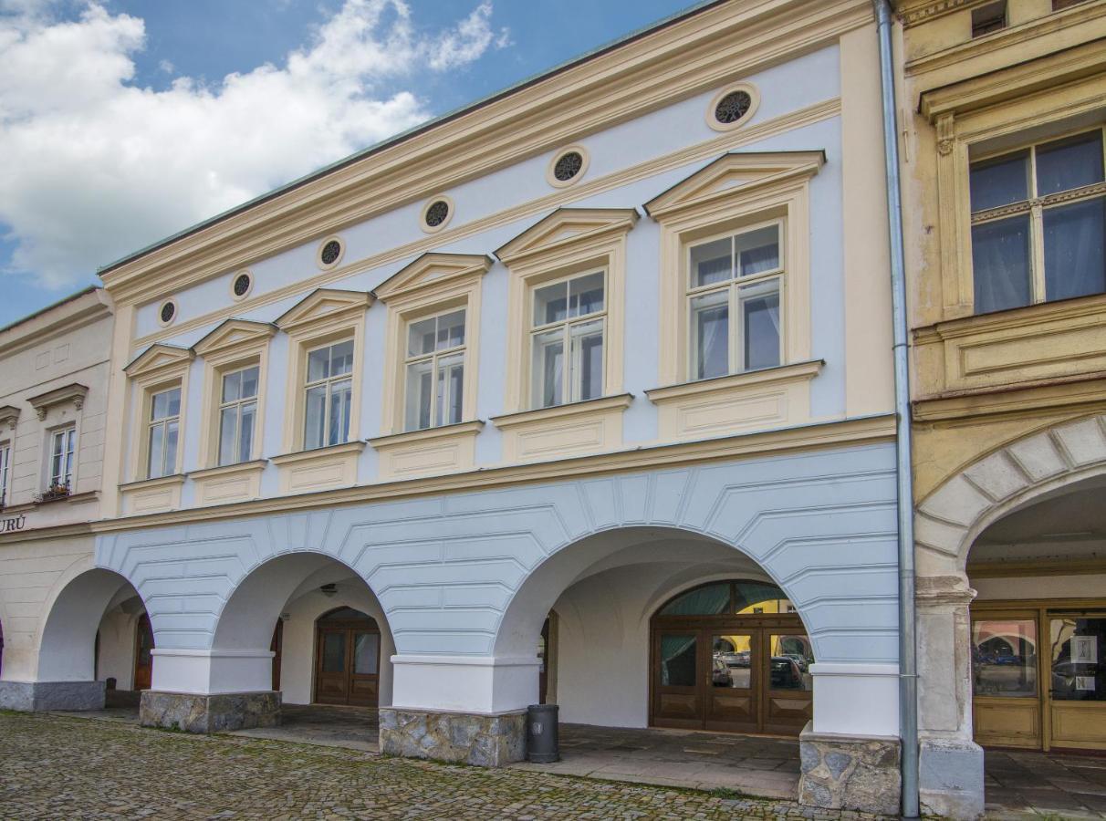 Hotel Anno Nove Mesto nad Metuji Exterior foto